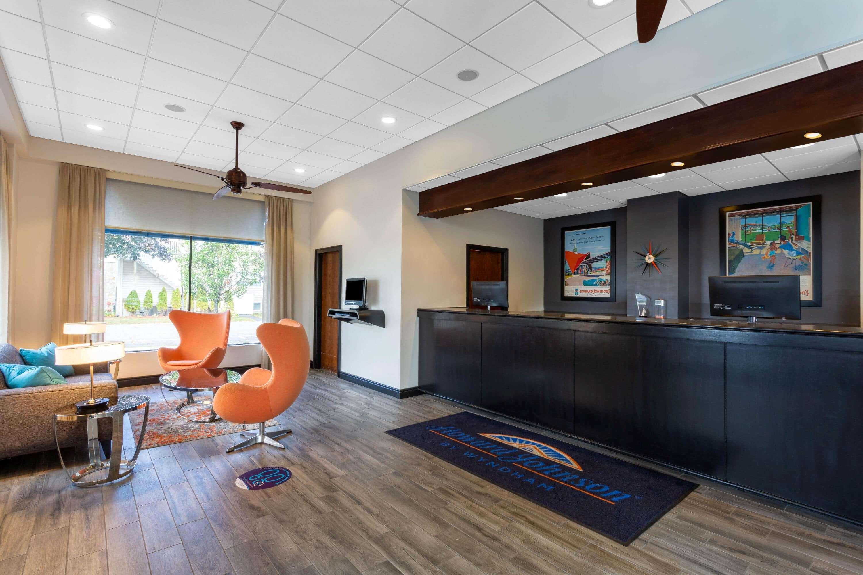 Howard Johnson By Wyndham Portsmouth Exterior foto
